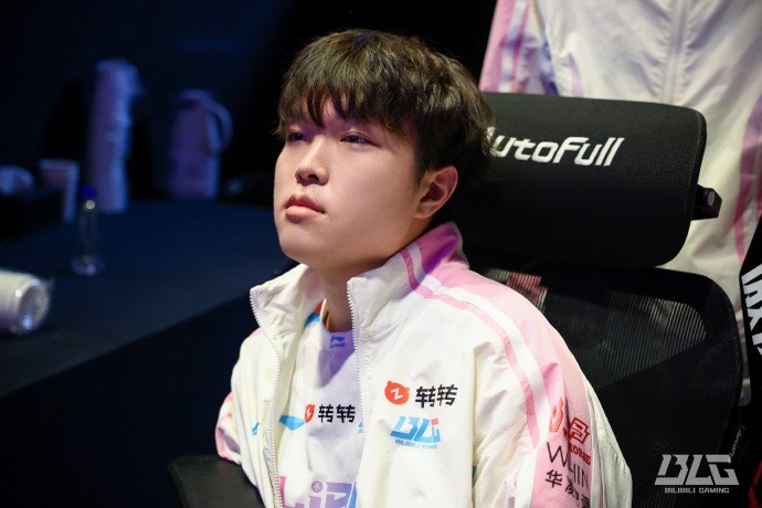 BLG发布赛后返图：认真剖析，扎实求进