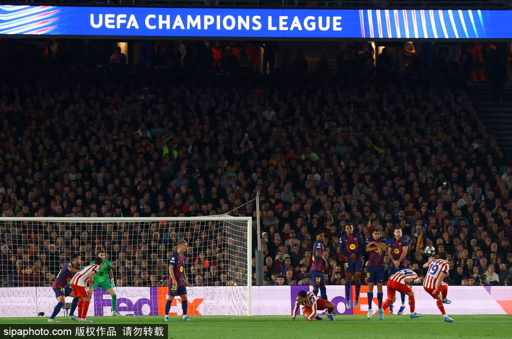 阿尔瓦雷斯任意球世界波斩MVP 欧冠9球4助怒刷马竞队史